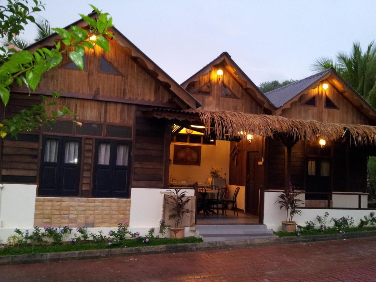 Fox Hill Kuah Exterior foto
